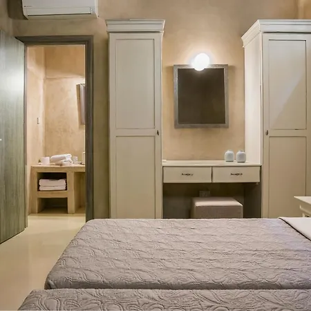 Sotiris * Свороната