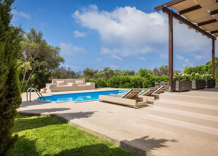 Sotiris Villa *