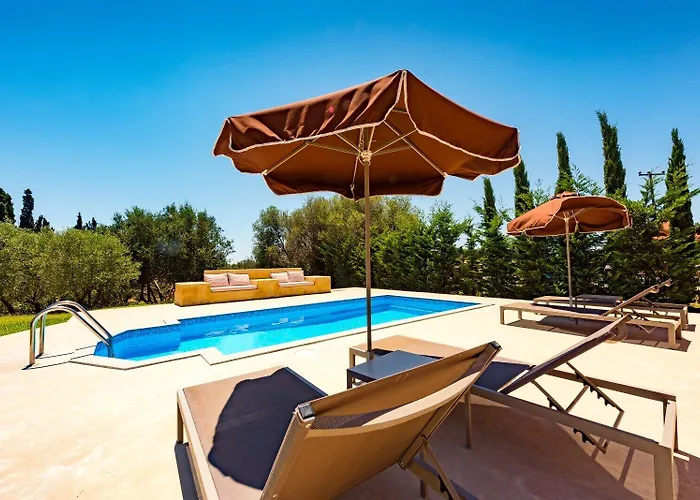 Villa Sotiris Svoronata