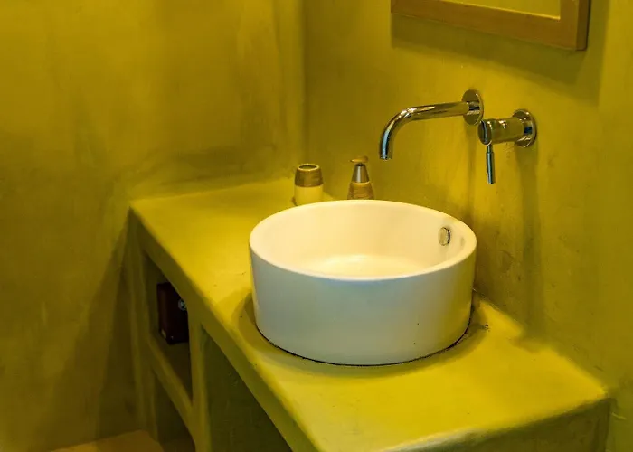 Sotiris * Svoronata